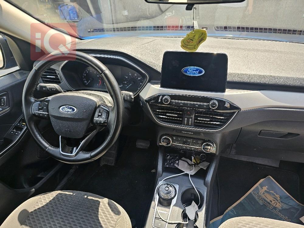 فورد إسكيب